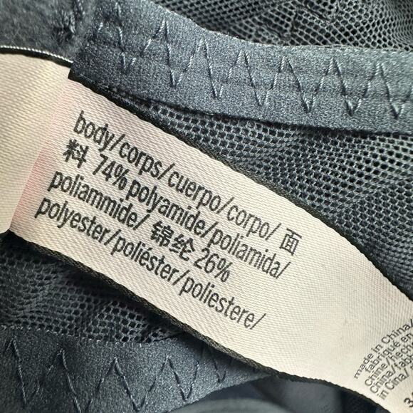 Victoria’s Secret Gray Chantilly Lace Open Back Bodysuit Thong Indie Boho Grunge - Picture 10 of 10